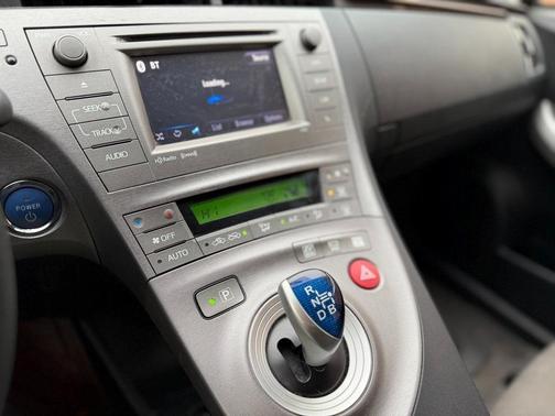 2015 Toyota Prius Three