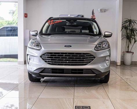 2021 Ford Escape Titanium Hybrid
