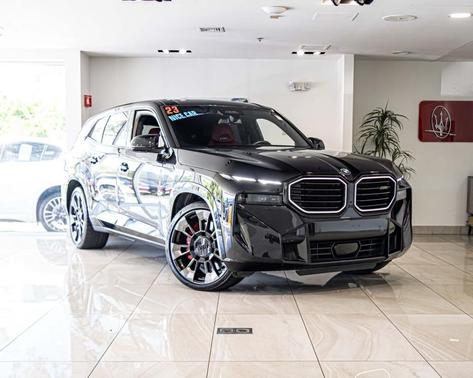 Black Sapphire Metallic 2023 BMW XM Base
