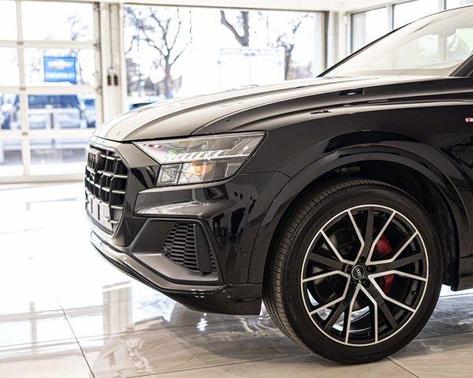 2020 Audi Q8 55 Premium Plus