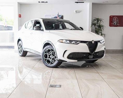 2025 Alfa Romeo Tonale Base