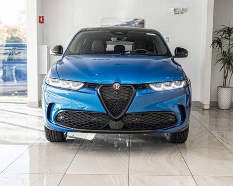 2025 Alfa Romeo Tonale Base