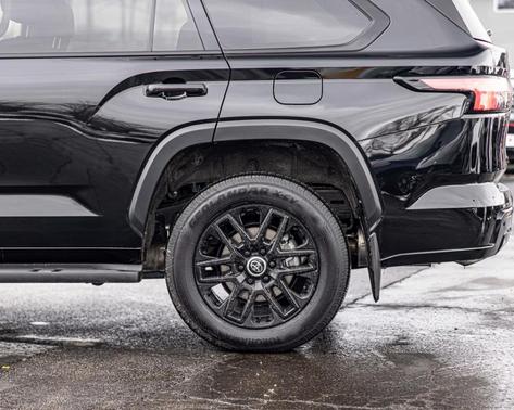 2024 Toyota Sequoia Platinum