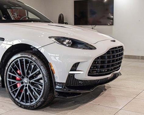 2026 Aston Martin DBX 707