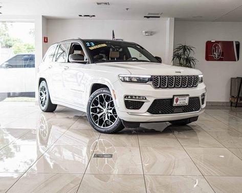 2023 Jeep Grand Cherokee Summit
