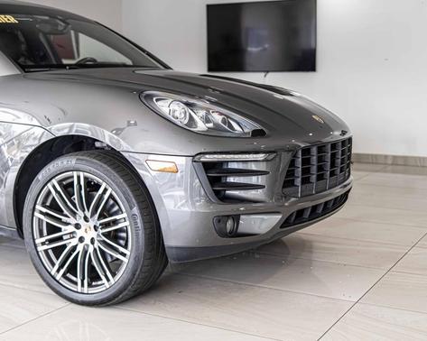 2017 Porsche Macan S