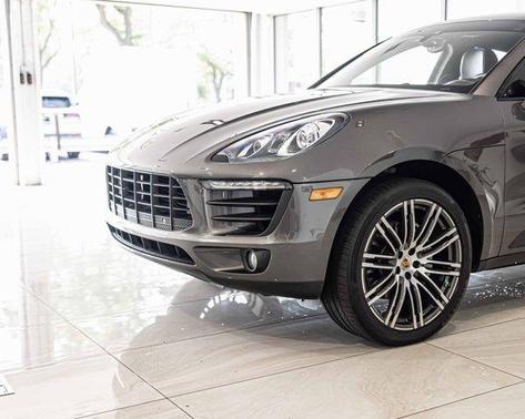 2017 Porsche Macan S