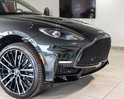 2026 Aston Martin DBX 707