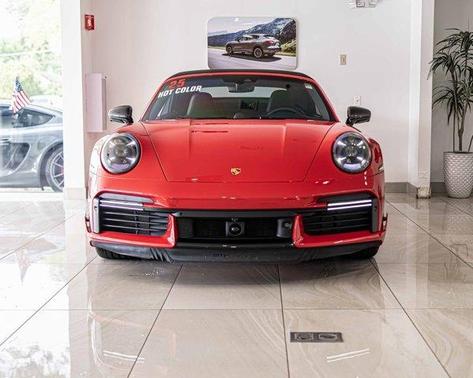 2025 Porsche 911 Turbo S