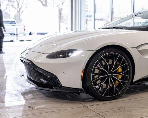 2023 Aston Martin Vantage 