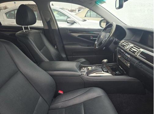 2017 Lexus LS 460 Base