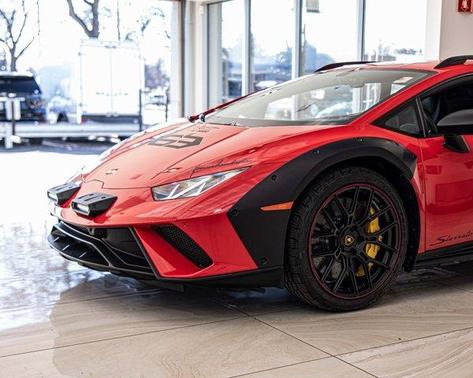 2023 Lamborghini Huracan Sterrato Base