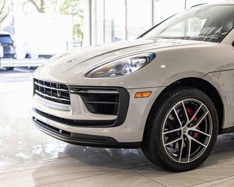 2022 Porsche Macan S