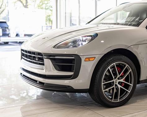 2022 Porsche Macan S