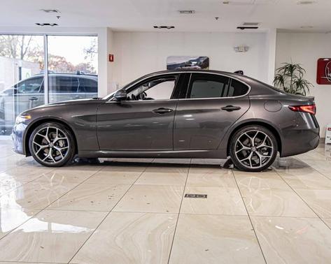 2021 Alfa Romeo Giulia Ti
