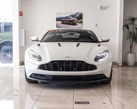 Lunar White 2018 Aston Martin DB11 V12