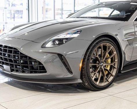 2025 Aston Martin Vantage Base