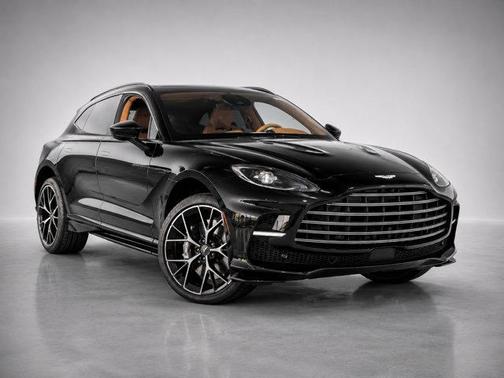 Jet Black 2026 Aston Martin DBX 707