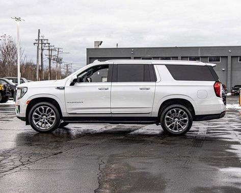 2023 GMC Yukon XL SLT