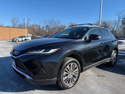 2022 Toyota Venza XLE