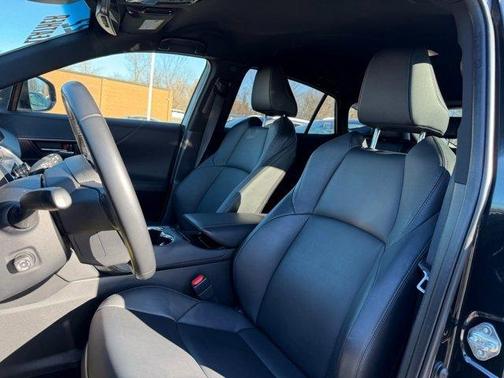 2022 Toyota Venza XLE