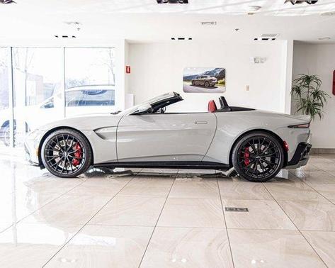 2023 Aston Martin Vantage 