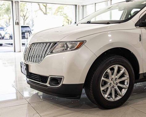 2012 Lincoln MKX Base