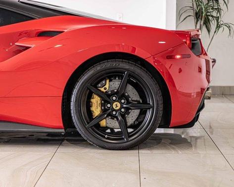 2017 Ferrari 488 GTB Base