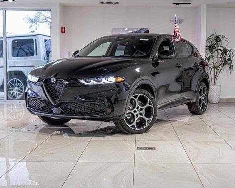 2025 Alfa Romeo Tonale Base