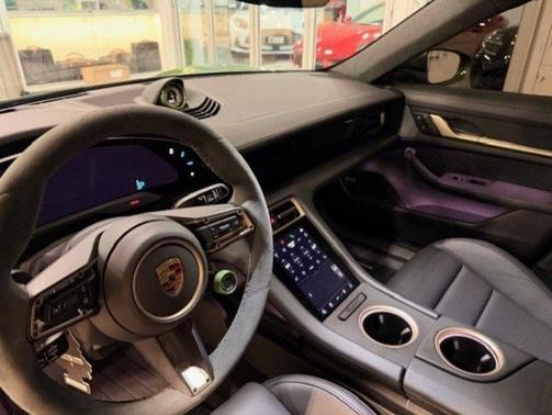 2023 Porsche Taycan GTS