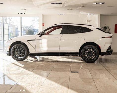 2026 Aston Martin DBX 707