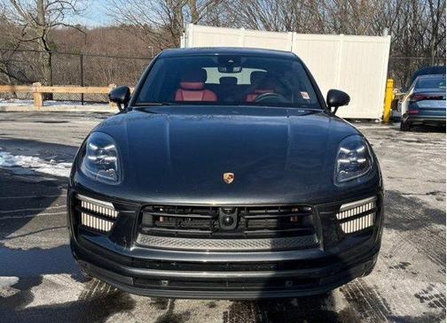 2023 Porsche Macan S