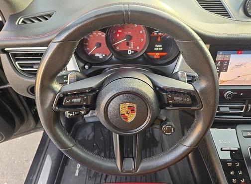 2023 Porsche Macan S