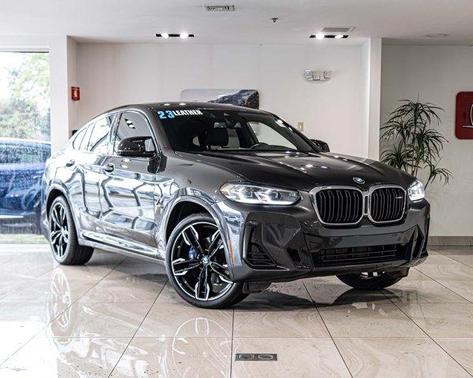 Gray 2023 BMW X4 M40i