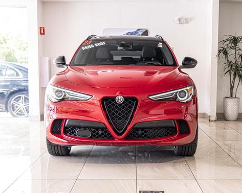 Rosso 2023 Alfa Romeo Stelvio Quadrifoglio