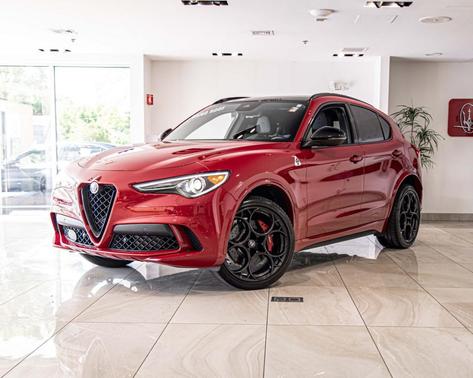 Rosso 2023 Alfa Romeo Stelvio Quadrifoglio