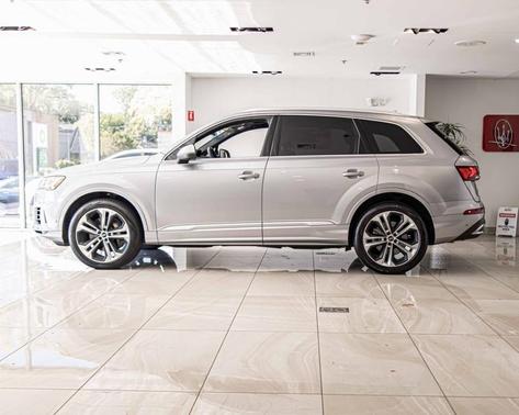 2022 Audi Q7 55 Premium Plus