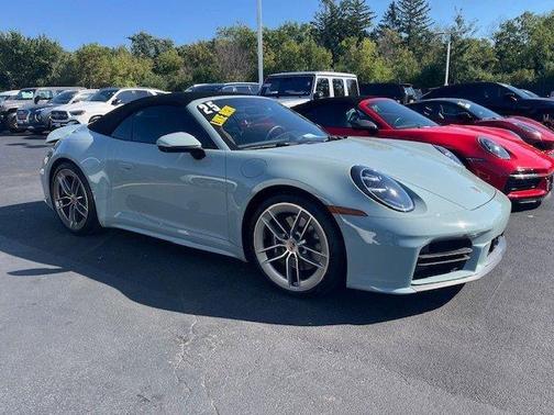 2025 Porsche 911 Carrera