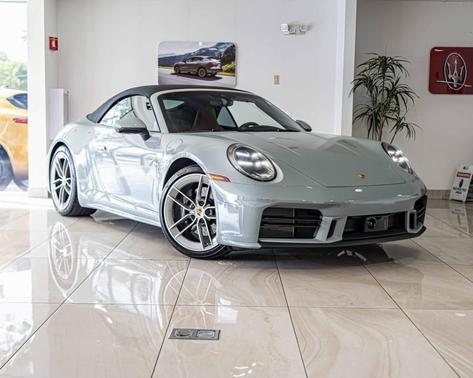 2025 Porsche 911 Carrera