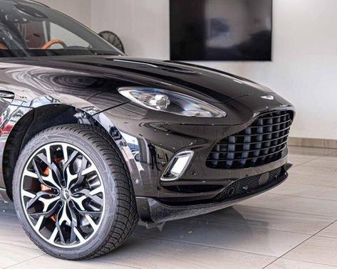2021 Aston Martin DBX Base