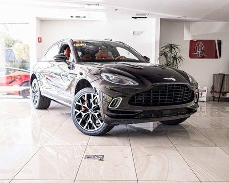 2021 Aston Martin DBX Base