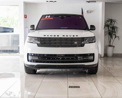 2023 Land Rover Range Rover P530 SE