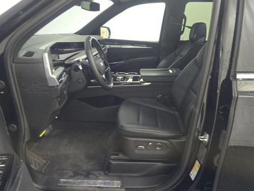 2025 Cadillac Escalade Luxury