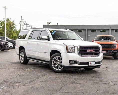 White Frost Tri-Coat 2017 GMC Yukon XL SLT