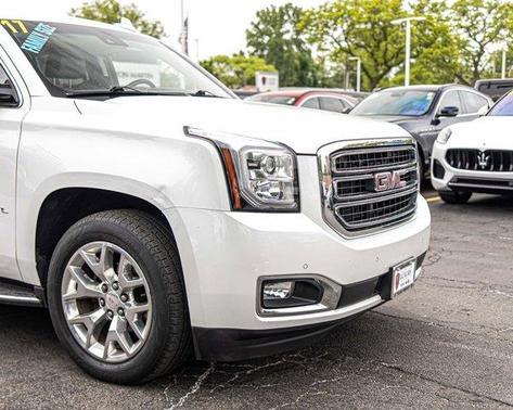 White Frost Tri-Coat 2017 GMC Yukon XL SLT