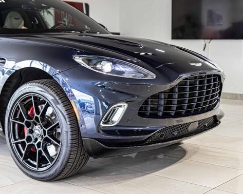 2021 Aston Martin DBX Base