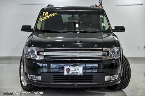 Photo 2 of 21 of 2016 Ford Flex SEL