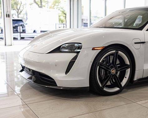 2020 Porsche Taycan Turbo S