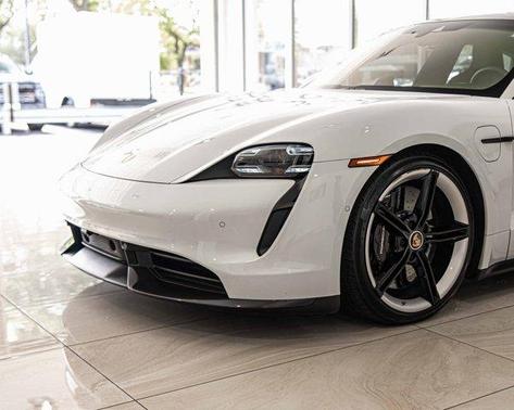 2020 Porsche Taycan Turbo S