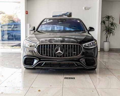 2025 Mercedes-Benz AMG S 63 E Base